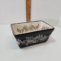 Baum Stoneware Oven to Table Black White Paisley Sm Baking Pan 6.25&quot; X 4&quot; X 3&quot; - $16.44