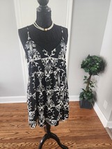 Sweet Claire Women&#39;s Med/Large Summer Dress Light Weight Fabric - $16.00