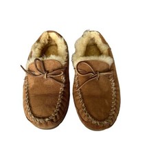 LL Bean Wicked Good Tan Suede Sherpa Moccasin Slippers Shoe Soft Slip On Mens 7 - £23.59 GBP