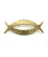 FISH Double Crescent MOON SHAPED BROOCH Vintage PIN  SYMBOLS Plastic Gol... - $313.10 MXN