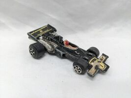 Vintage Corgi Lotus JPS78 John Player Special #1 Race Car Toy 2 3/4&quot; - $12.13 CAD