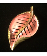 Brooch Pink Leave and Pink Rhinestones Set In Goldtone Metal Vintage - $7.85