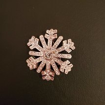 Vintage Monet Crystal Snowflake Brooch, Silver Tone Holiday Pin, Sparkling Gift image 2