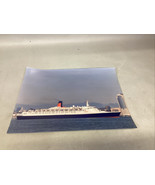 Queen Elizabeth 2 Ship Photograph - 14x11” - $282.07 MXN