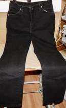 Woman&#39;s Jeans Wrangler Straight Leg 12&quot; Rise 30 x 31 Black 16x34 USA 13MMSM 244V - £18.07 GBP