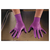 Kimberly Clark KCC50603 9.5 in. Professional Nitrile Exam Gloves - Large - $236.56