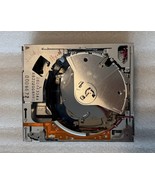 CD6 drive mechanism for Hyundai radio. Mech broken? Solve it. 6 CD stere... - $1,565.41 MXN