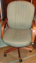 Vintage Oak Upholstered Rolling Swivel Office Chair – Vgc – Nice Vintage Useful - £137.98 GBP
