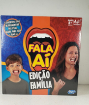What&#39;s Up Kids v/s Parents Mouthpiece Challenge Game By Hasbro (Portuguese) - £18.55 GBP