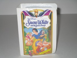 McDonald&#39;s 1995 Walt Disney Masterpiece Snow White PVC Figurine w/Package - $6.99