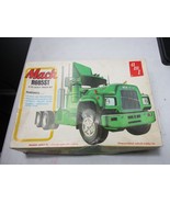 vintage 1970s AMT MACK R685ST Big Rig Truck Model Kit 1/25 #T535 open box - $936.77 MXN