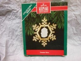 Hallmark Keepsake &quot;Greatest Story&quot; 1992 Porcelain &amp; Brass Ornament NEW O... - $5.35