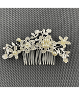 Floral Faux Pearl Bead Clear Rhinestone Silver Tone Metal Hair comb FC0321 - £9.86 GBP