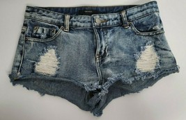 Forever 21 Womens Size 25 Distressed Denim Cut Off Booty Shorts - £9.40 GBP