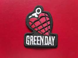 GREEN DAY ROCK PUNK POP MUSIC BAND EMBROIDERED PATCH  - £3.93 GBP