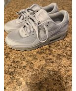 Nike Air Max 90 Men’s Wolf Grey Athletic Shoes!!(6.5) - $71.24
