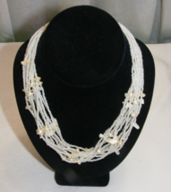Vintage 12 Strand White Seed Bead and Shell Necklace - $657.14 MXN