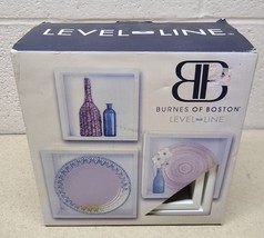 Burnes of Boston Level Line - 3 White Wooden Cubes Shelf - $463.74 MXN