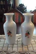 Kaiser Alka Kuntz pair of vases decorated with flowers[1] - £43.14 GBP