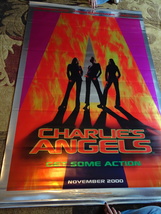 CHARLIE&#39;S ANGELS - MOVIE BANNER WITH DREW BARRYMORE, LUCY LIU &amp; CAMERON ... - £39.33 GBP