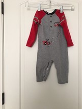 One Piece VITAMINS Baby Boys Full Body Jumpsuit Play Suit Size 9 Months Red Gray - £27.70 GBP
