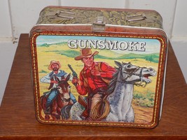 Vintage 1972 Gunsmoke Metal Embossed Lunchbox - $1,372.73 MXN