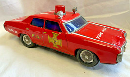 Vtg Japanese Litho Tin Battery Operated Red Fire Chief FD No 8 Chevy Impala Toy - £95.90 GBP
