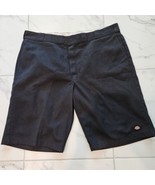 Dickies Men&#39;s 13 Inch Relaxed Fit Multi-Pocket Work Short. Size, 46 - $331.13 MXN