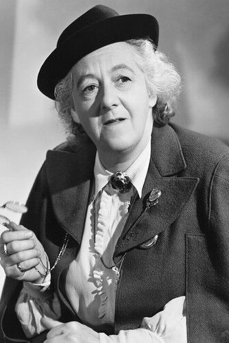 Margaret Rutherford Margaret Rutherford as Miss Marple 11x17 Mini Poster - 2000-Now