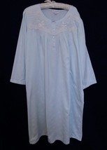Vtg Miss Elaine Woman Flannel Back Satin Nightgown 2X Blue Floral Embroidery - £19.65 GBP