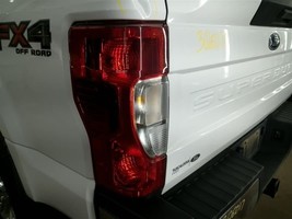 Driver Tail Light Incandescent Fits 20-22 FORD F250SD PICKUP 104599451 - $198.42 CAD