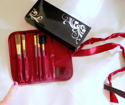 Avon Holiday Makeup Set of 5 Brushes in Burgundy Velvetine Case - New in... - £10.55 GBP