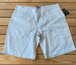 gray earth NWT $58 Men’s chino shorts size 40 White f3 - £12.07 GBP
