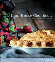 The Lion House Cookbook: More Than 500 Favorite Recipes [Hardcover] Temp... - $20.86