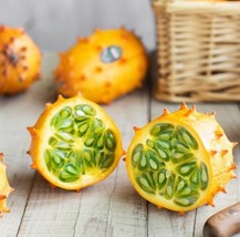 Jelly Melon African Horned Kiwano, 10 Seeds R - £10.73 GBP