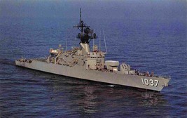 USS Bronstein FF-1037 Frigate US Navy Ship postcard - £4.78 GBP