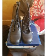 Rouge women boot  size 9.  Style 6184 - $30.56 CAD