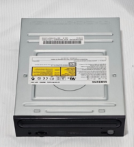 Samsung SW-240 CD-RW Internal 5.25" IDE Optical Drive w/ IDE Cable - TESTED - $26.99
