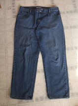 Levi&#39;s 550 Relaxed Tapered Leg Women&#39;s Mom J EAN S Size 14 Medium - $30.56