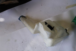 2009-14 HYUNDAI GENESIS SEDAN WINDSHIELD WASHER FLUID RESERVOIR TANK &PUMP K1813 image 10