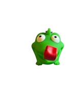 Green Dino Pop-Out Eyes Keychain - Giggle or Scream in Enjoyment With This! - $54.46 MXN