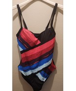 Womens Medium One-Piece Multicolor Swimsuit - $276.11 MXN