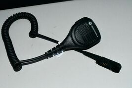 Motorola PMMN4076A Windporting Remote Speaker Mic GENUINE MINT RARE W3C - $40.50