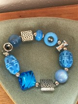 Estate Light Blue Moonglow Silvertone Fused Art Glass &amp; Ceramic Bead Stretch  - £11.93 GBP