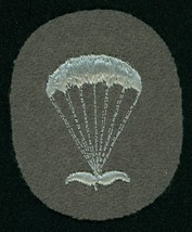 CIRCA 1960-1967, DDR, NVA, PARA, ENLISTED SLEEVE PATCH, PARACHUTIST - $372.79 MXN