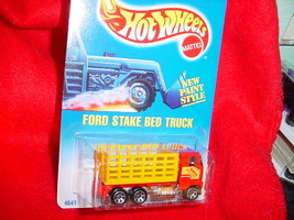 Hot Wheels #237 Ford Stake Bed Truck 3 Spoke Rims Blue &amp;White Card Free Usa Ship - £6.86 GBP