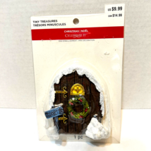 Vintage Tiny Treasures Christmas Village Old Snow Covered Door Repaired 4 x 3.25 - £12.48 GBP