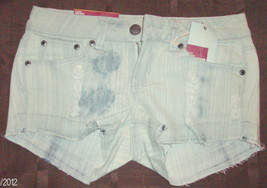 Womens Mossimo Bleached Wash Denim Shorts Size 5 or 7 or 11 NWT - $11.99