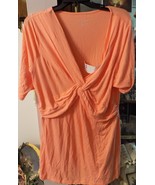 Liz Lange for Target maternity peach twist top Size XL - $227.89 MXN