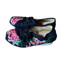 Flower Embroidered Cloth Shoes Womens Size 38 8 Retro Chinese Style Peon... - £14.48 GBP